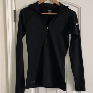 NIKE HALF-ZIP RUNNING TOP